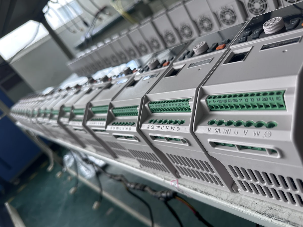 LNC510 General-Purpose Vector VFD (Split IGBT) product detail 3